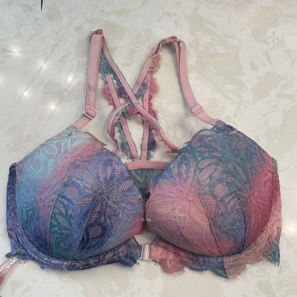 32DD Pink - Picture 1 of 3